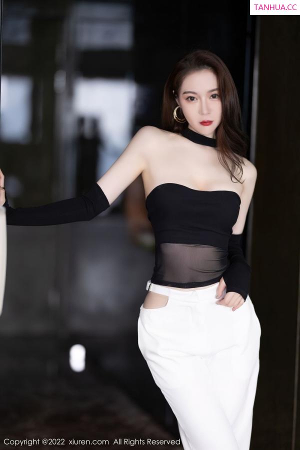 梦心玥  [XiuRen]高清写真图 2022.08.24 No.5487 梦心玥第8张图片